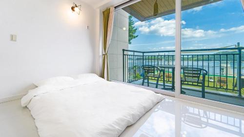 Namhae Casa | Namhae Spring, Summer, Fall, Winter Pet-