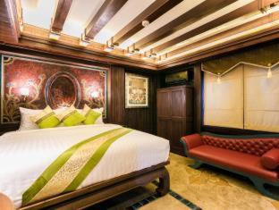 Old City Hotel | Namton Boutique Hotel