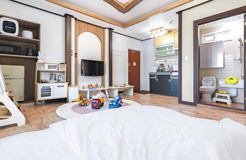 Namyangju Casa | Namyangju Haimom Family Pension Black