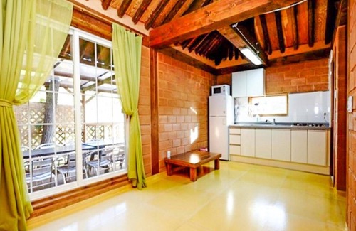 Namyangju Casa | Namyangju Hanwoolchae Pension