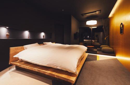 Atsugi Hotel | nanaougi