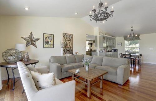 Napa Casa | Napa Vineyard with Stunning Views By Allevo Homes