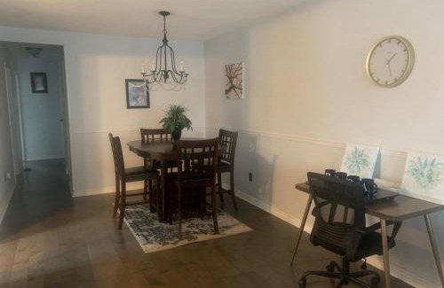 Amherstview Casa | Napaeno's Place - Home Away from Home