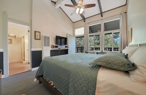 Fish Camp Hotel | Narrow Gauge Inn