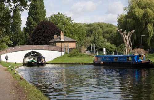 Uxbridge South Otro | Narrowboats and moorings