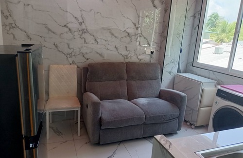 Ukulhas Apartamento | Naseema Hiya - Second Floor Apartment - The Fini /Cool Breeze/ Suite