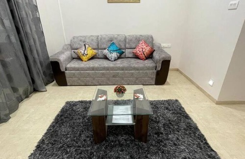 Igatpuri Apartamento | NASHVILLE - Apartment with Modern Amenities