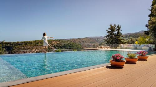 Mylopotamos Villa | Nassibe Estate