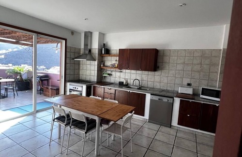 San Sebastián de la Gomera Casa | Naturaleza, Aventura y Calma: Gomera Isla Mágica