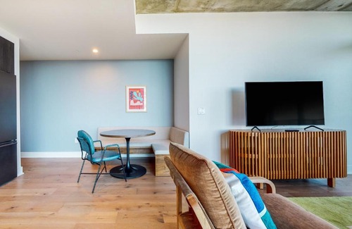 Rainey Street Historic District Casa | Natiivo Austin II