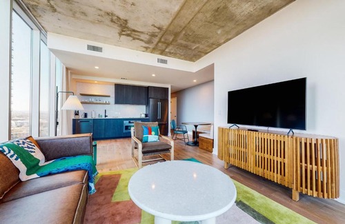 Rainey Street Historic District Casa | Natiivo Austin II