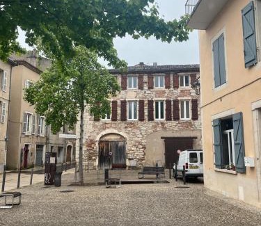 Cahors Old Town Apartamento | Nationale 202 CahorsCityStay