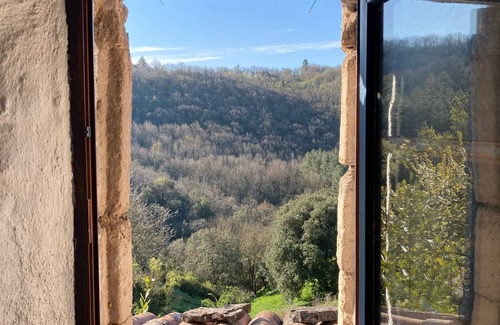 Avene Casa | Casa de piedra natural con carácter al pie de los Cevennes