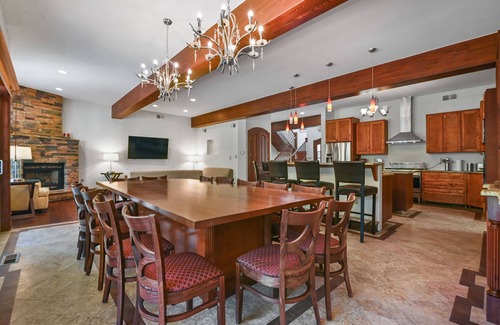 Albrightsville Villa | Nature Elegance Luxe with Sanctuary