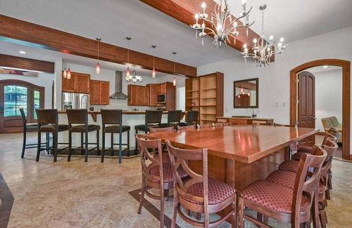 Albrightsville Villa | Nature Elegance Luxe with Sanctuary