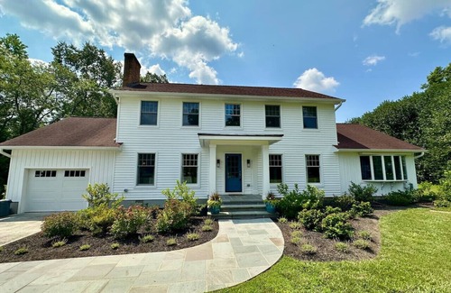 Unionville Casa | Nature`s Rest - Waterfront Serenity with Private Pool