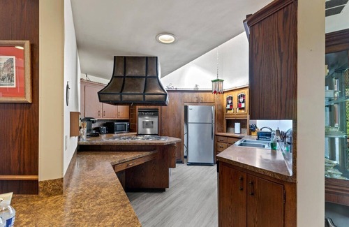 White Mills Casa | Nature's Retreat - Hot tub, Firepit, game room 5 mins to Honesdale