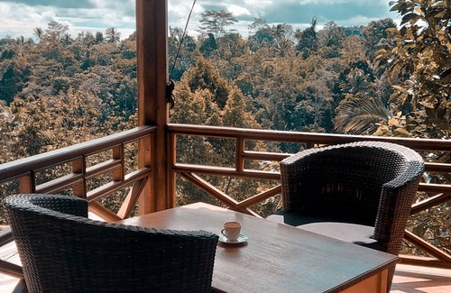 Baturiti Villa | Nature surrounded villa,in a vanilla organic orchard..