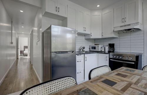 Cote-Des-Neiges—Notre-Dame-De-Grace Apartamento | NDG Grand Stay Spacious and Elegant 3BR