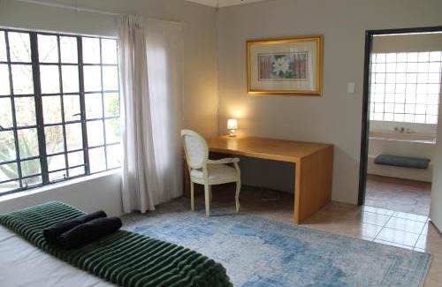 Kareeberg Casa | Ndlovu 41 inside the Dinokeng Big 5 Game Reserve