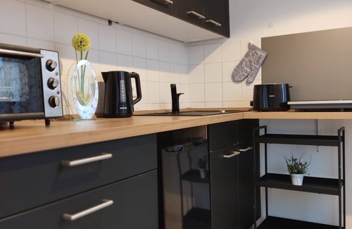 Schoenefeld Apartamento | Near Airport BER/ Maisonette Schönefeld for max. 5 persons/3 beds