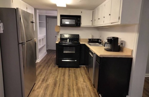 New Bern Casa | Near airport, restaurants, and river, Smart Tvs in all rooms
