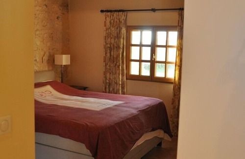 Faux Otro | Cerca de Bergerac, una elegante casa familiar del siglo XIX con piscina.