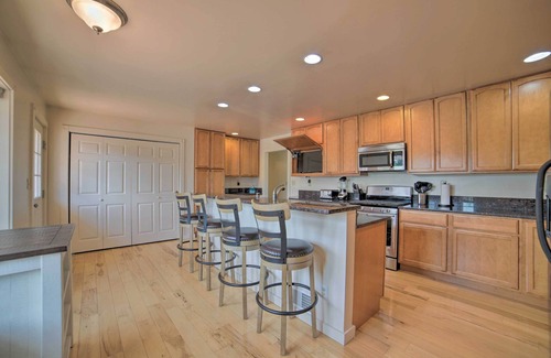 Grass Lake Casa | Near Boat Launch: Pet-Friendly Grass Lake Getaway