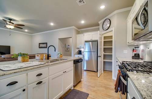 Grove Casa | Near Grand Lake: Charming Grove Home w/ Deck
