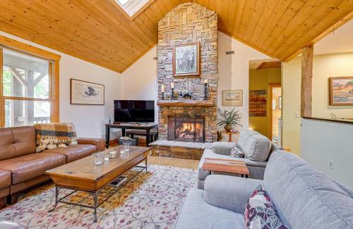 Sapphire Casa | Near Hiking and Outdoor Rec Cabin in Sapphire