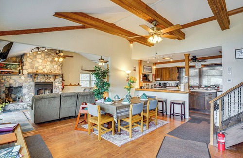 Campbellsport Casa | Near Hiking: Lakefront Getaway in Campbellsport!