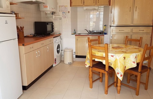 Moux-en-Morvan Casa | Cerca de Lake Settons Park Morvan. Equipo de bebé