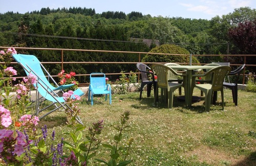 Moux-en-Morvan Casa | Cerca de Lake Settons Park Morvan. Equipo de bebé