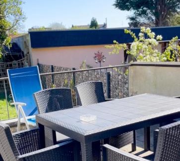 Unterrath Apartamento | Near Messe and Airport, 2-bedroom duplex Apartment with Kitchen and Garden