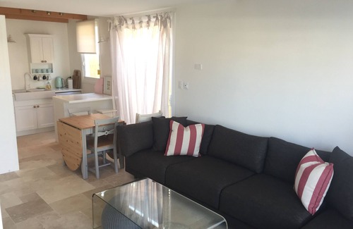 Freshwater Casa | Nueva casa de campo de 3 dormitorios cerca de la playa y el pueblo - tiene capacidad para 5.