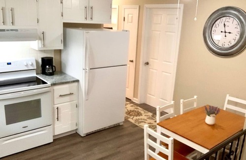 Akron Casa | Near Pro Football HOF Portage lake Downtown Akron