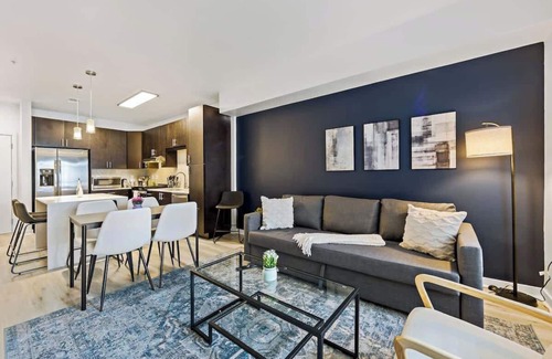 Cherry Apartamento | Near QUC Campus | Pool,Gym,W/D,Balcony,Parking
