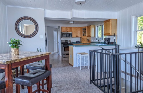 Saratoga Springs Casa | Near Racetrack, Belmont, Casino, SPAC, ADK, Shops/Dining, Regatta, Ballet, Golf