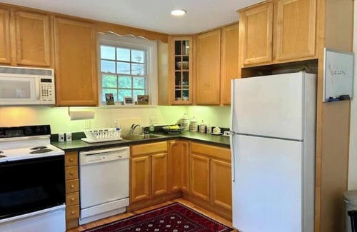 Richmond Casa | Near West End off Libby Avenue