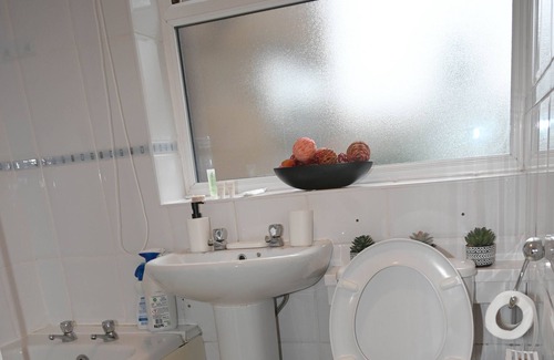 Little Hay Apartamento | NEC bliss Suite near Birmingham Airport and resort world arena|HS2 Contractors