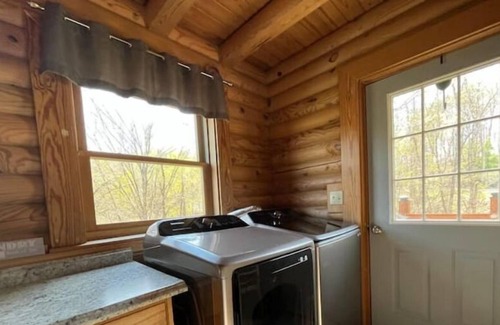 Christiansburg Casa | Neck of the Woods