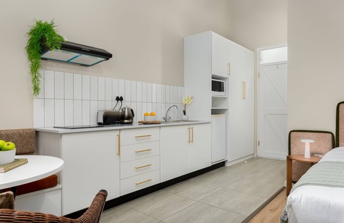 Franschhoek Cabina | Neighbourgood Franschhoek