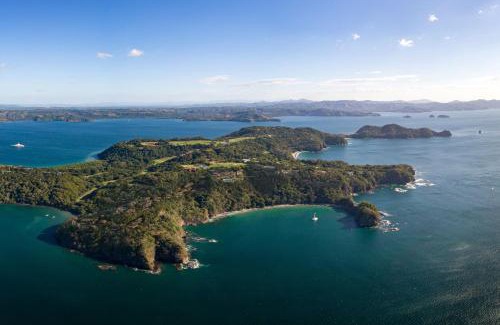 Península de Papagayo Hotel | Nekajui Peninsula Papagayo, a Ritz-Carlton Reserve