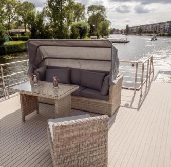 Schoeneweide Alquiler De Eote | Nena Hausboot