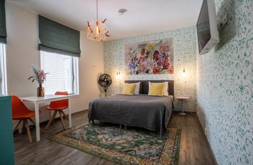 Groningen Apartamento | Neon Nights Studio