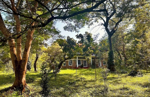 Madapura Casa | Nephila Farm | CB2 | Quiet | Remote | Nature Haven