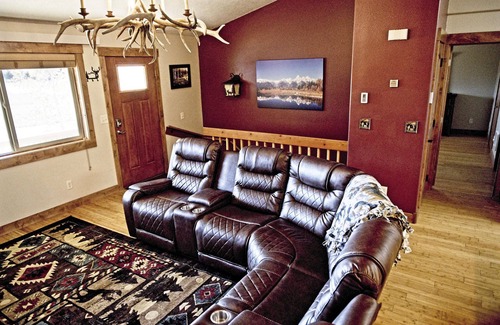 Star Valley Ranch Casa | Nestled in the Heart of Star Valley Ranch