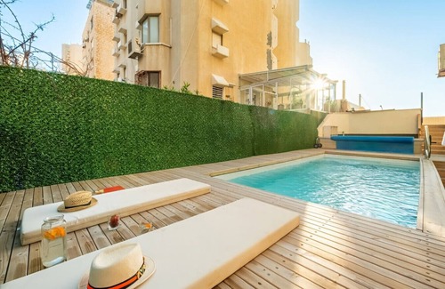 Netanya Apartamento | Netanya Beach & Pool Chic Studio