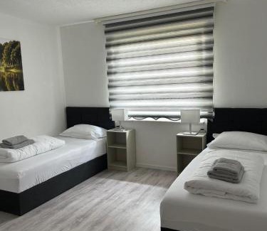 Lohfelden Apartamento | Neubau Schmidt 4 Zimmer Kassel Autobahn nähe