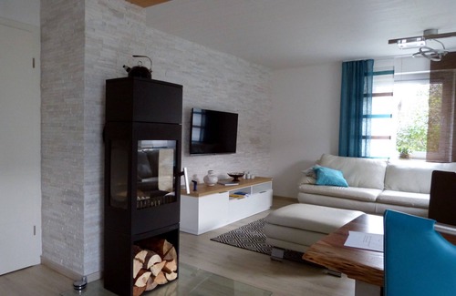 Koenigstein Apartamento | Neue Ferienwohnung für 2 Personen mit Grillmöglichkeit